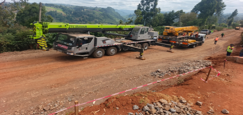 Crane Hire & Lifting Solutions